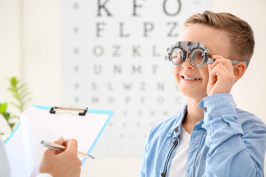 Oftamologia-Pediatrica-Visita-oculistica-per-bambini-a-Biella-Torino-e-Lugano